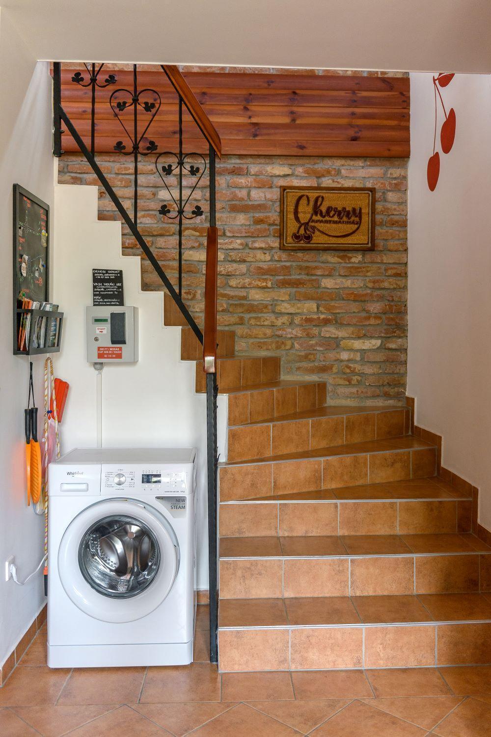 Cherry Apartmanhaz シャールヴァール エクステリア 写真