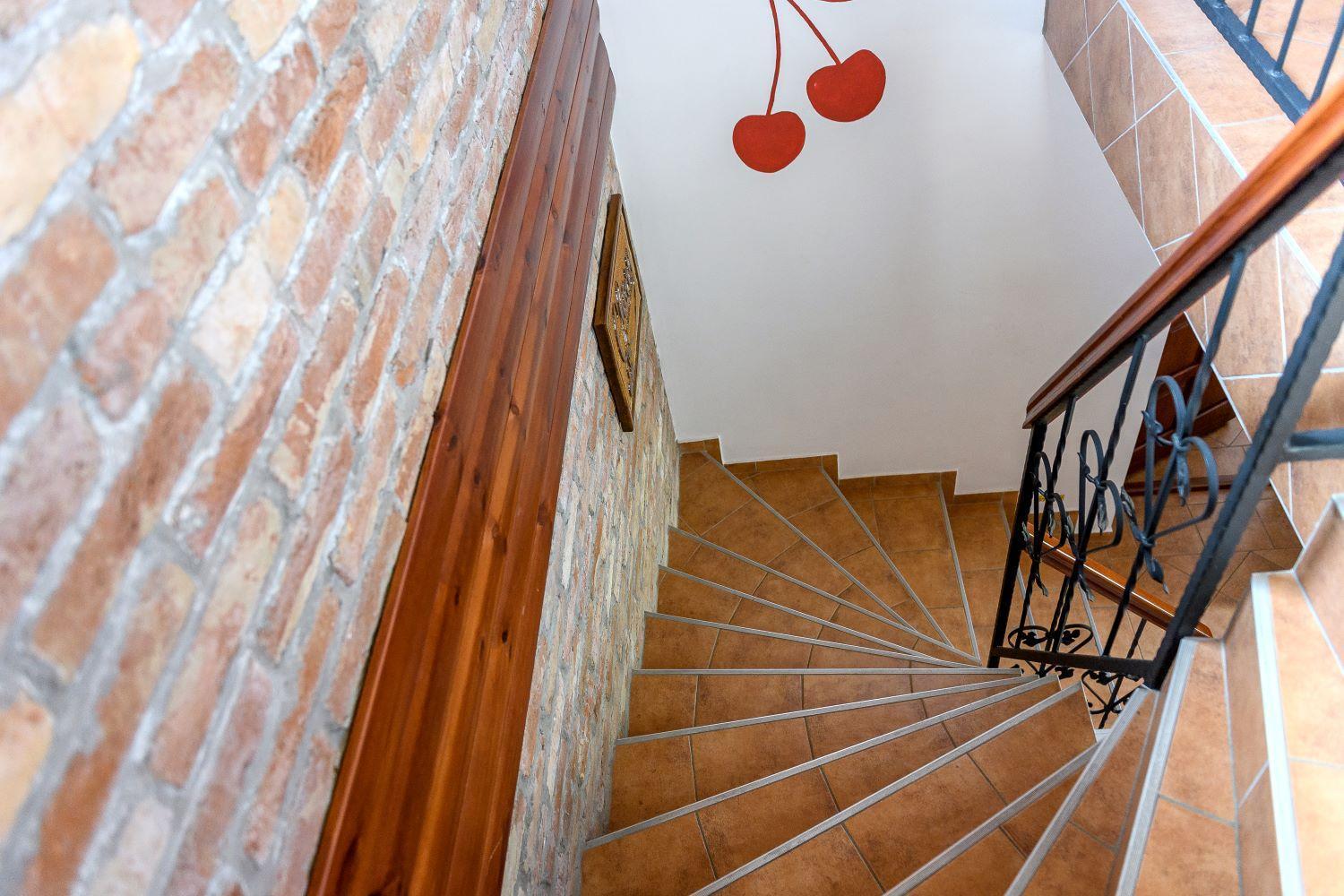 Cherry Apartmanhaz シャールヴァール エクステリア 写真
